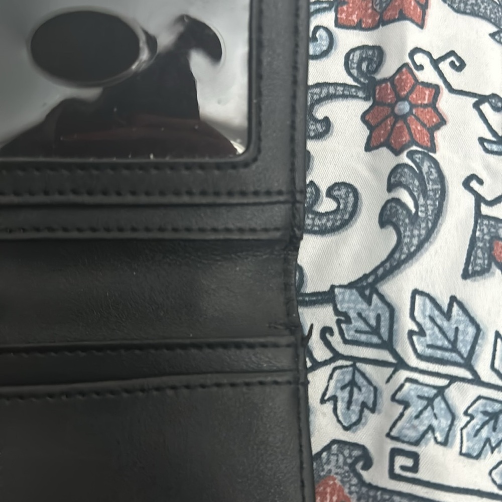 Guess Black Suede Wallet - Picture 3 of 5